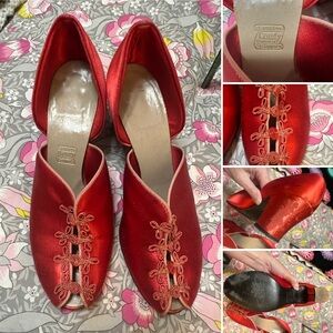 Women's red Shoes from Daniel Green silk red size 8/38